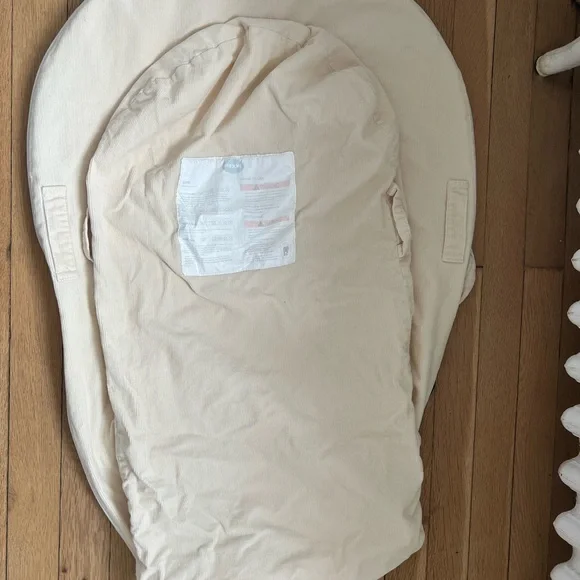 DockATot Deluxe compatible cover only by Mexxi (100% cotton / beige corduroy) - Picture 3 of 7